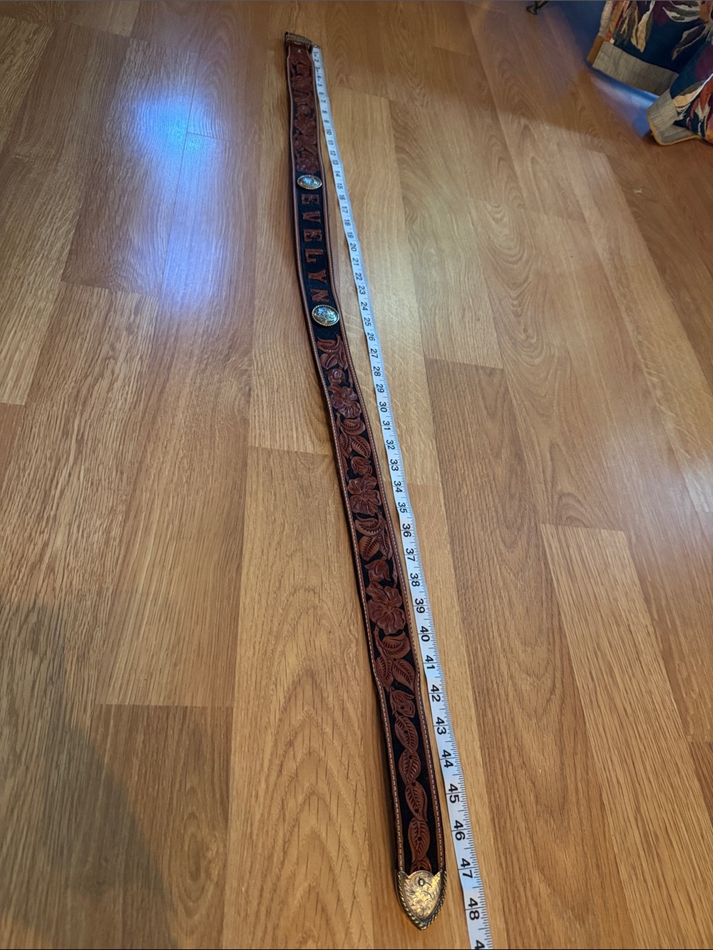 Is your name EVELYN? youβre in luck! Rare Custom Hand Tooled leather belt silver - Picture 7 of 7